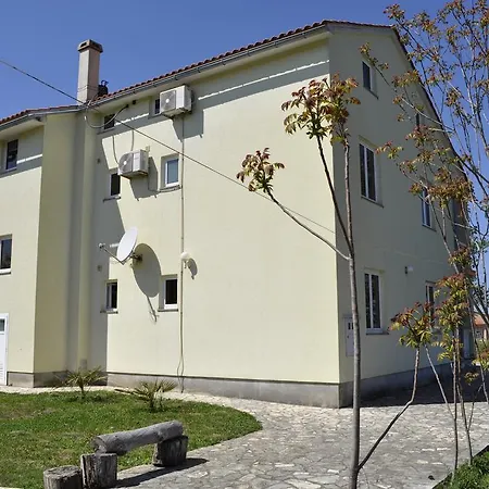 Zecevic Guest house *