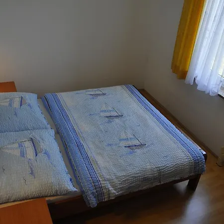 Zecevic * Vrh (Krk)